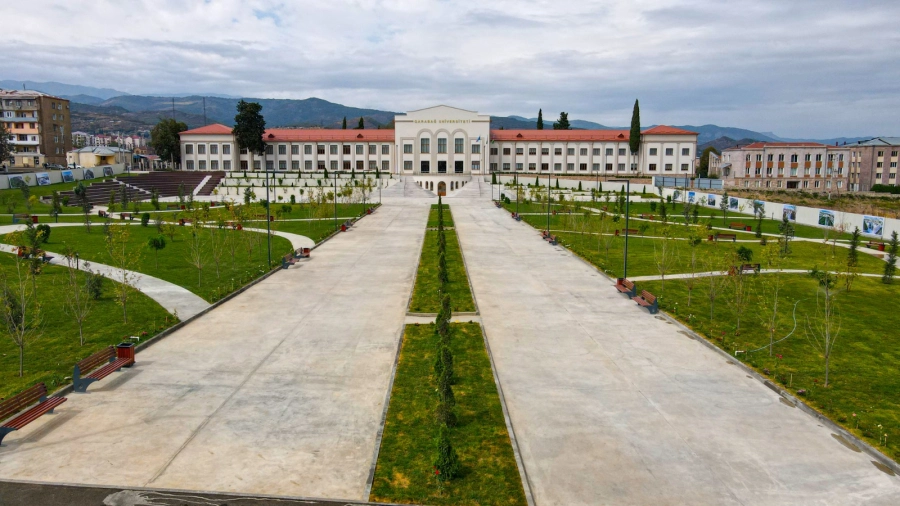 Xankəndi şəhəri, Qarabağ Universiteti