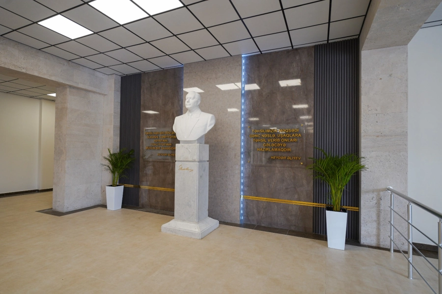 Xankəndi şəhəri, Qarabağ Universiteti